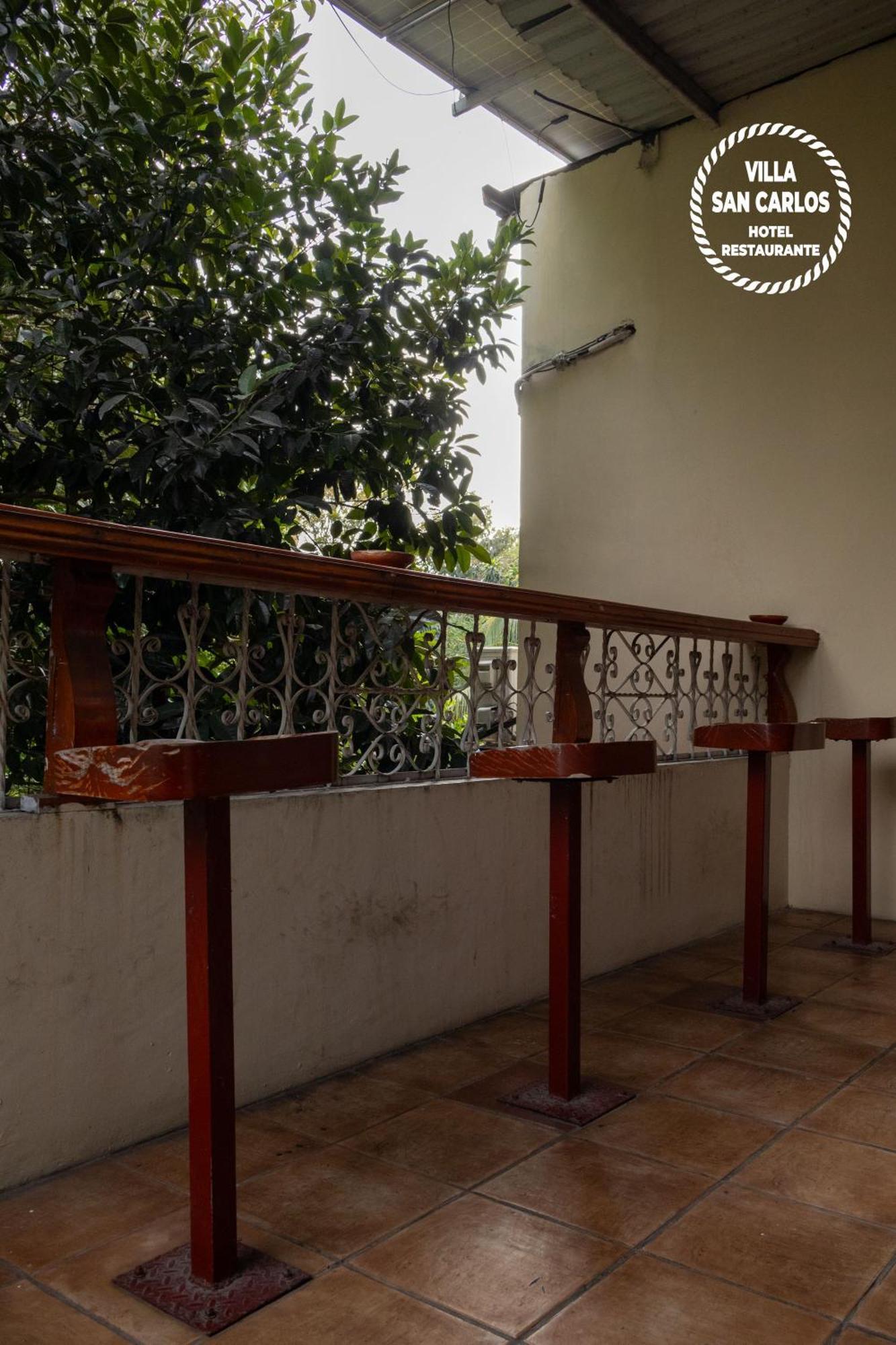 Villa San Carlos Retalhuleu Exterior foto